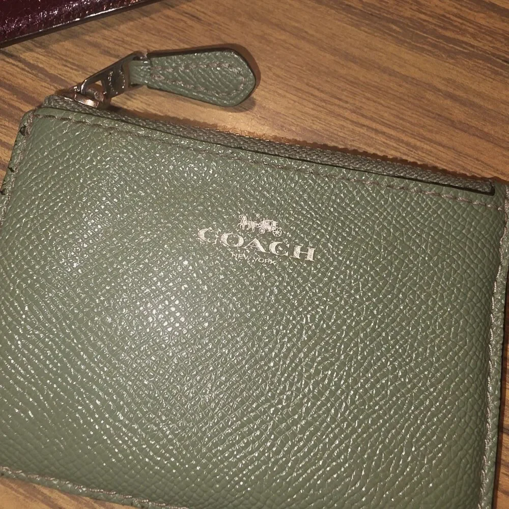 COACH Lot Sage Green Debit Card Carrier & Burgundy Logo Zip Top Coin Case Pouch